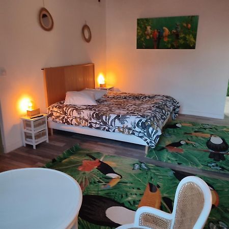 Le Mas Rocamour Bed & Breakfast Roquemaure  Luaran gambar